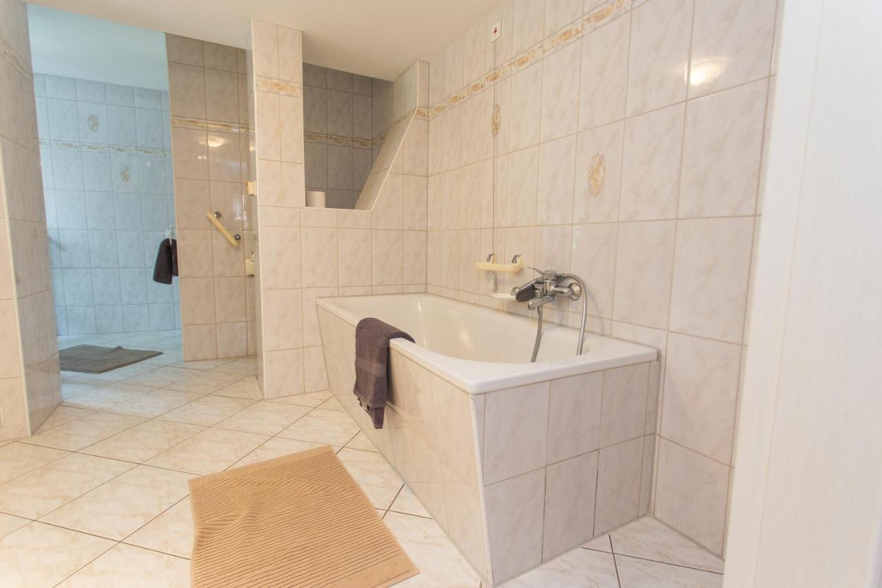 Fullhouse - Halle - Ku15 Apartments Екстериор снимка